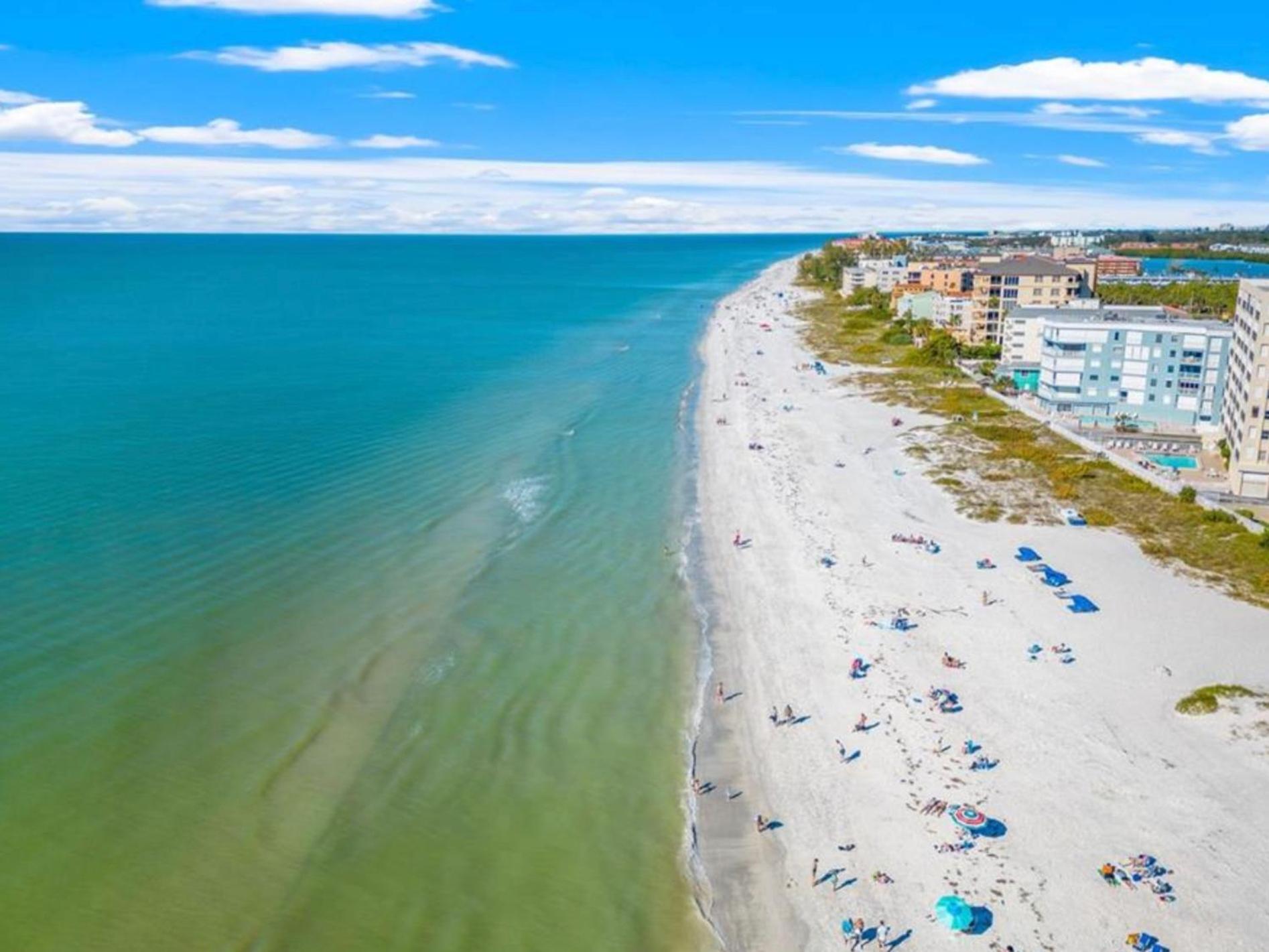 Intercoastal Beach Suite Клируотер Экстерьер фото