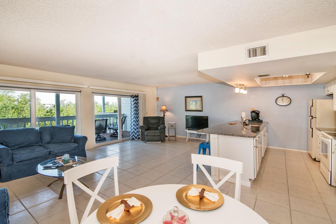 Intercoastal Beach Suite Клируотер Экстерьер фото